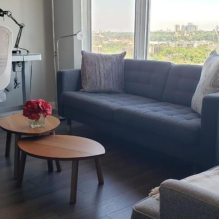 Elegant 2 Bedroom, 2 Bathroom Downtown Retreat With Superior Views Toronto Exterior foto